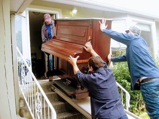 4 Reasons You Need A Professional Piano Mover