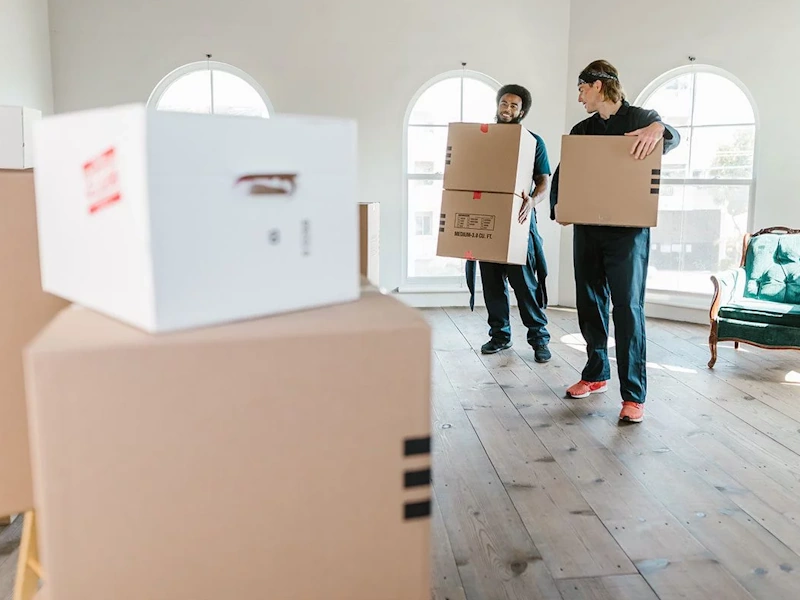 10 Reasons to Hire Professional Calgary Movers